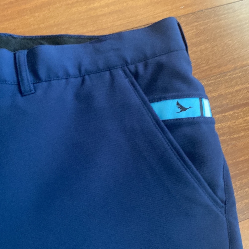 Levelwear Men’s Blue Golf Polyester Shorts - Size 36 LIKE NEW